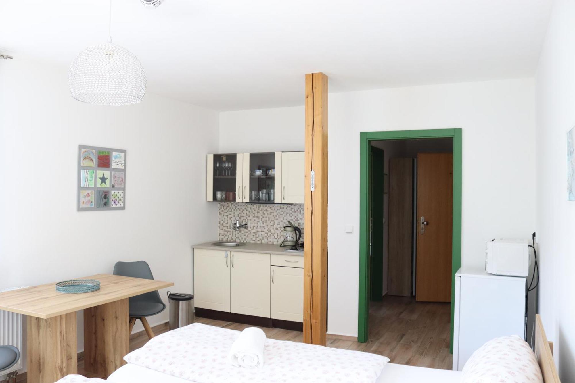 Penzion-Apartman Soucek Йиндржихув-Градец Экстерьер фото